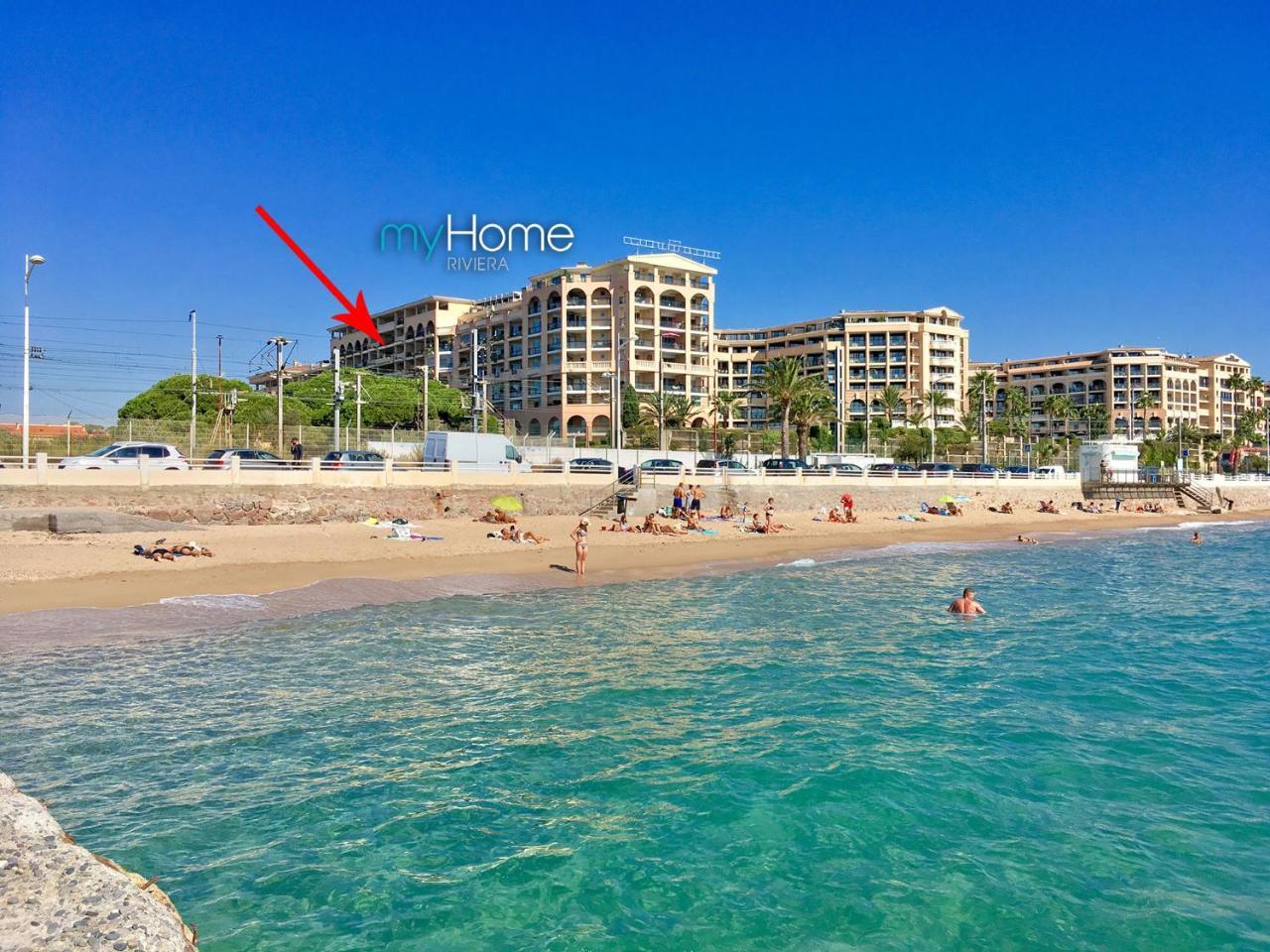 Myhome Riviera - Sea View Apartment